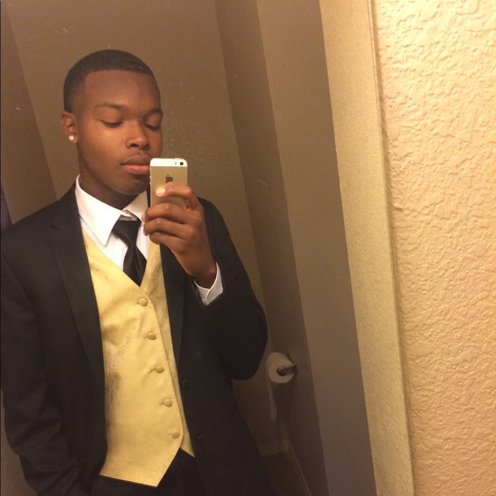 Meet your Posher, Rahzell